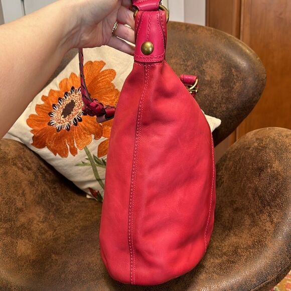 COACH BLEECKER XL HOBO 11423 BURNISHED LEATHER BRASS BUCKLE HANGTAG FUSCIA LNC! - Picture 11 of 17